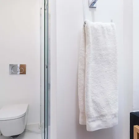Perfect Cool With Ac, 2 Bedrooms 2 Bathrooms 아파트 *