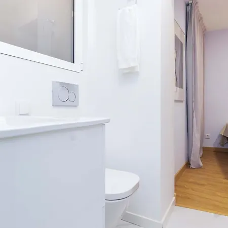 Perfect Cool With Ac, 2 Bedrooms 2 Bathrooms 아파트 리스본