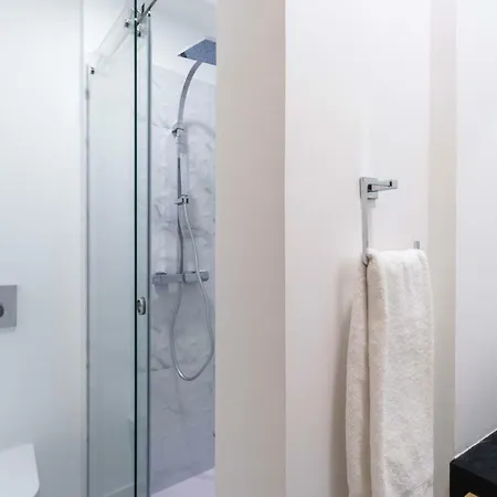 Perfect Cool With Ac, 2 Bedrooms 2 Bathrooms 公寓 Lisboa