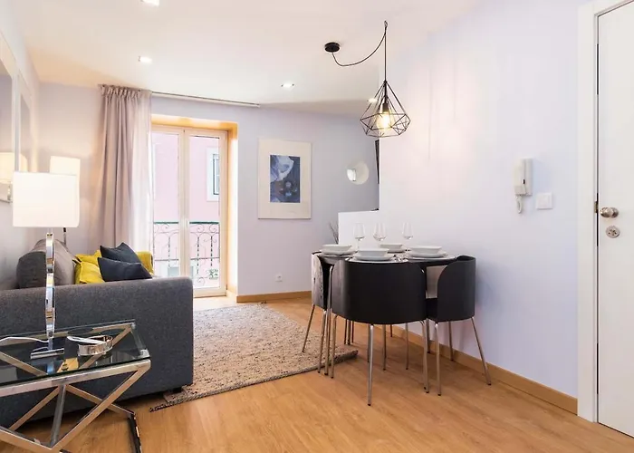Perfect Cool With Ac, 2 Bedrooms 2 Bathrooms Apartamento Lisboa
