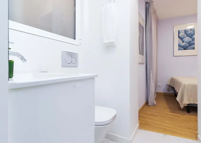Perfect Cool With Ac, 2 Bedrooms 2 Bathrooms Apartamento Lisboa